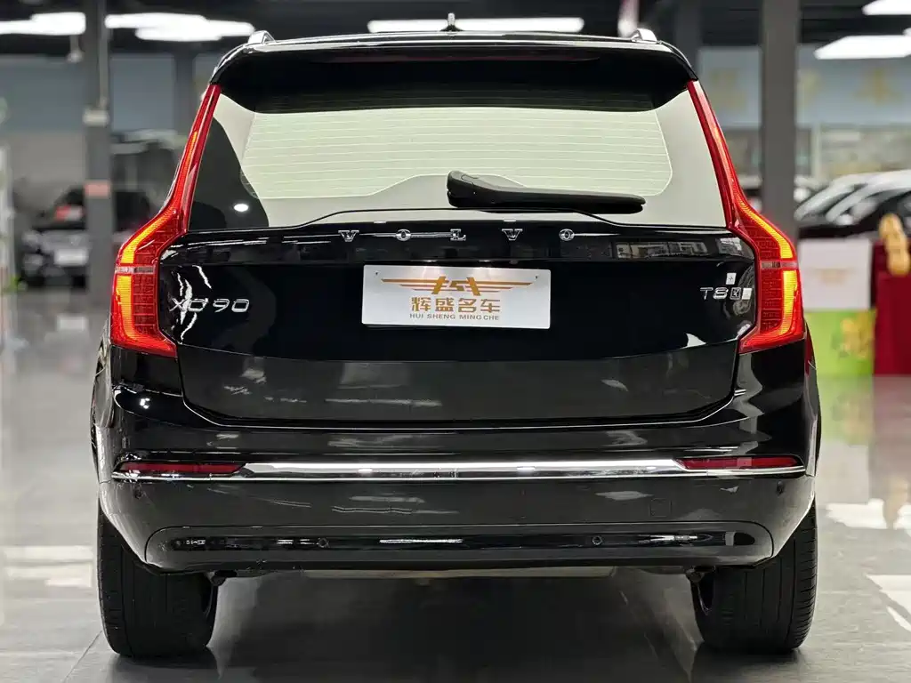 Volvo XC90 2023 — фото 9