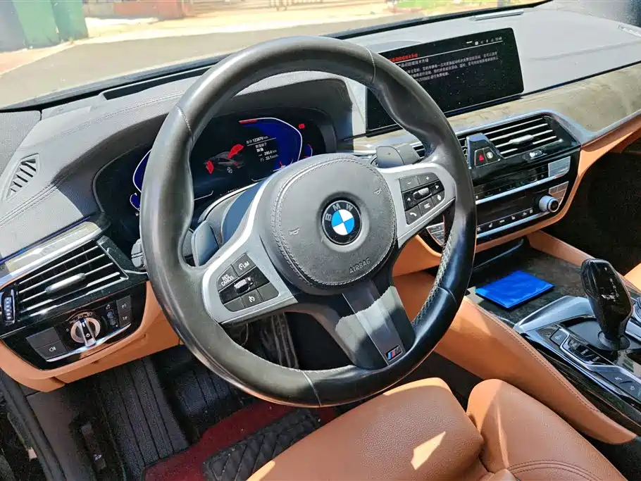 BMW 6 Series GT 2020 — фото 15