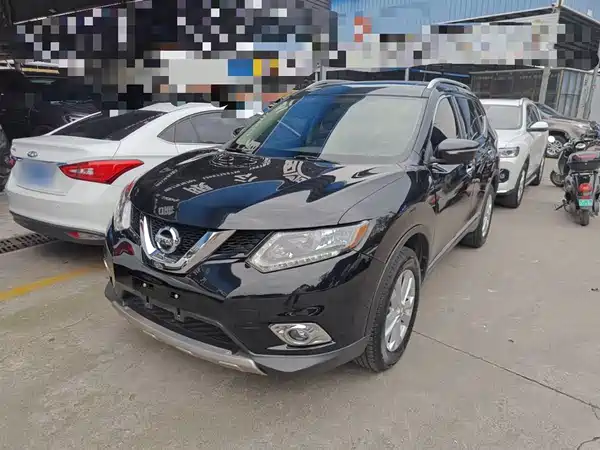 Nissan X-Trail 2015