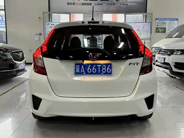 Honda Fit 2016