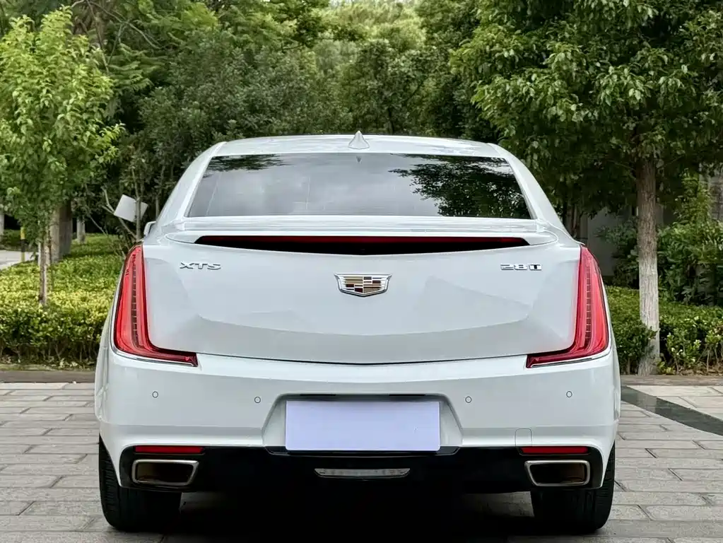 Cadillac XTS 2018 — фото 7