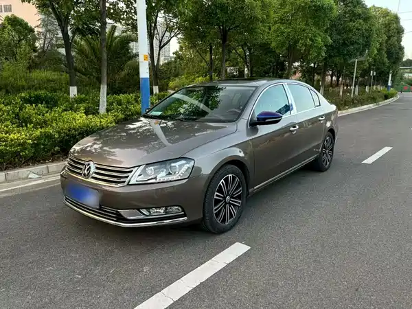 Volkswagen Magotan 2015