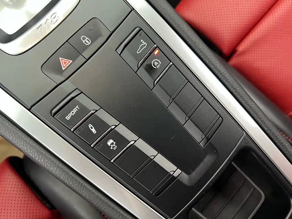 Porsche 718 2017 — фото 10