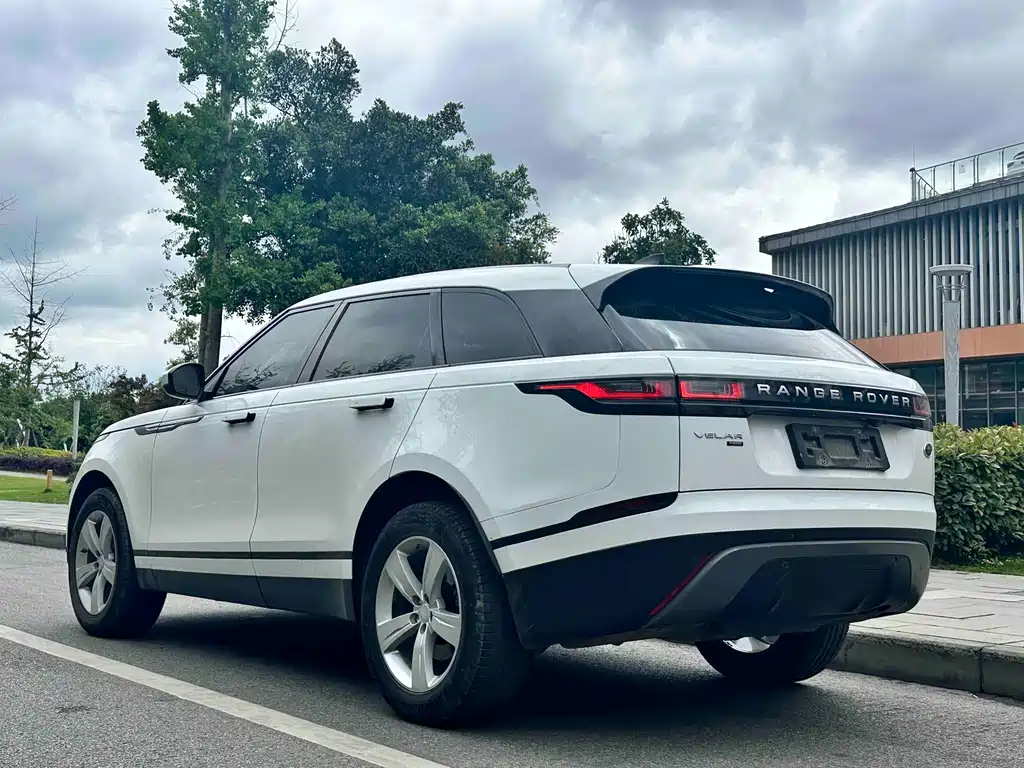 Land Rover Velar 2020 — фото 16
