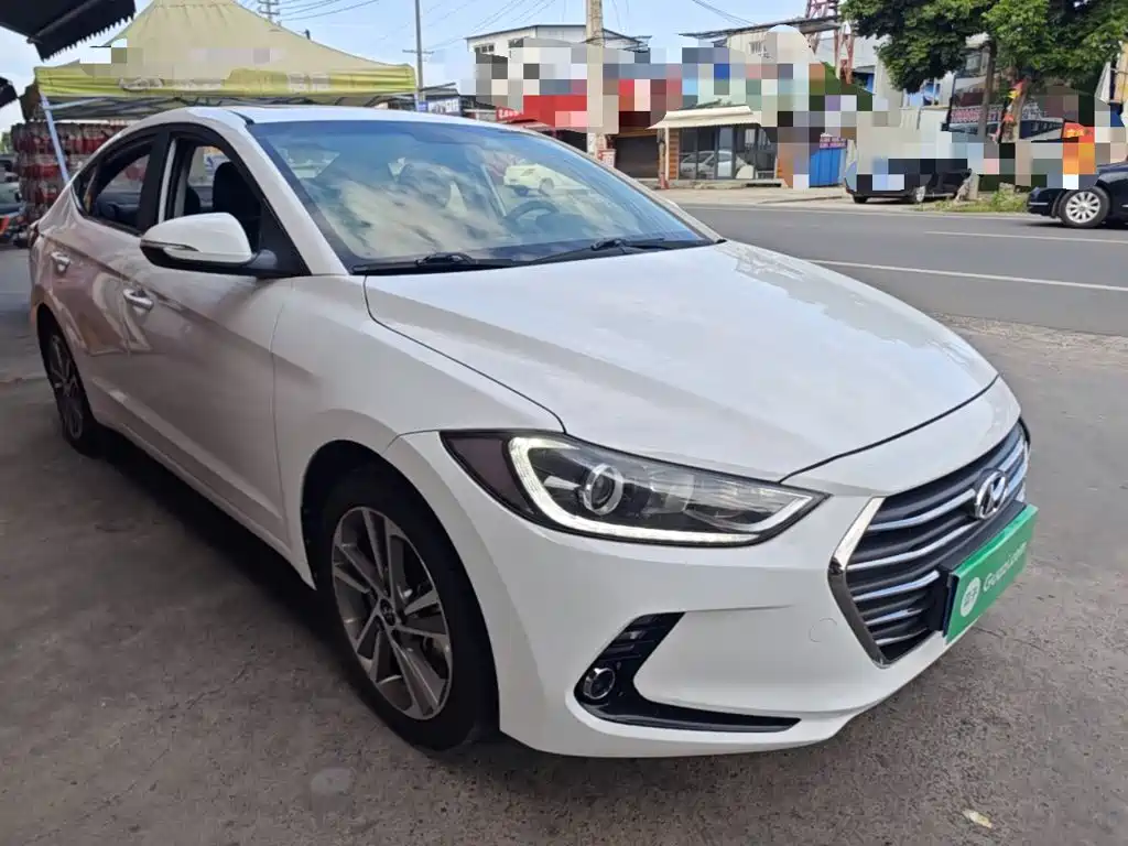 Hyundai Elantra 2017 — фото 4