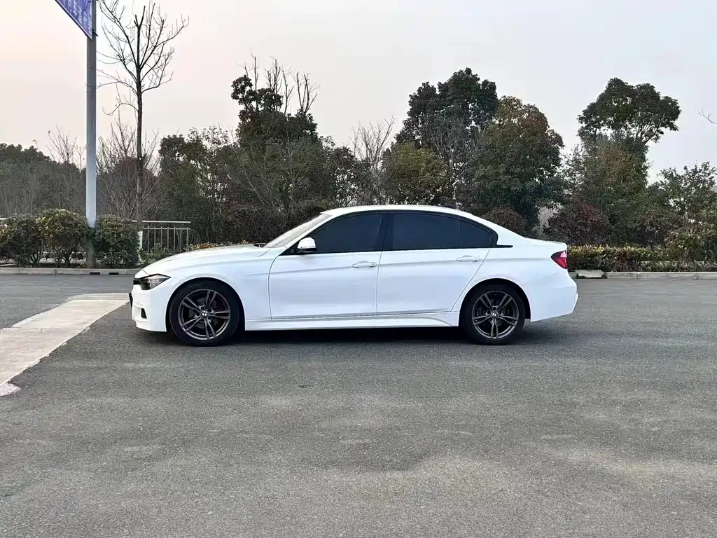 BMW 3 Series 2017