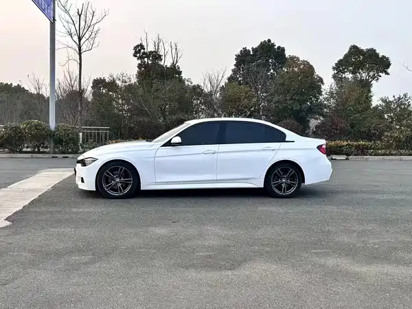 BMW 3 Series 2017