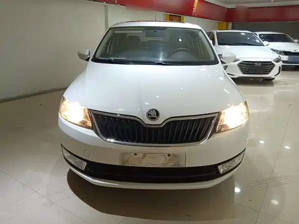 Skoda Rapid 2016