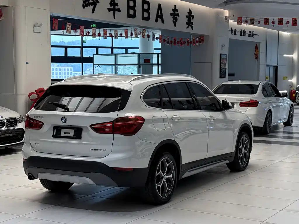 BMW X1 2019 — фото 13