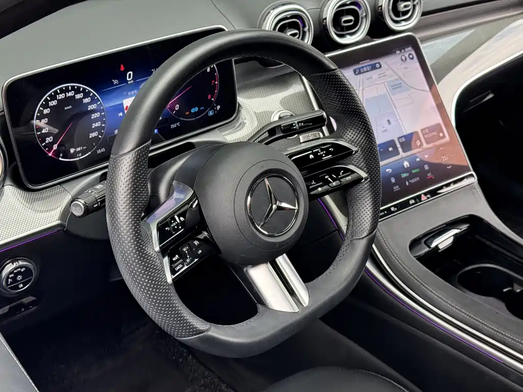 Mercedes-Benz C-Class 2022 — фото 16