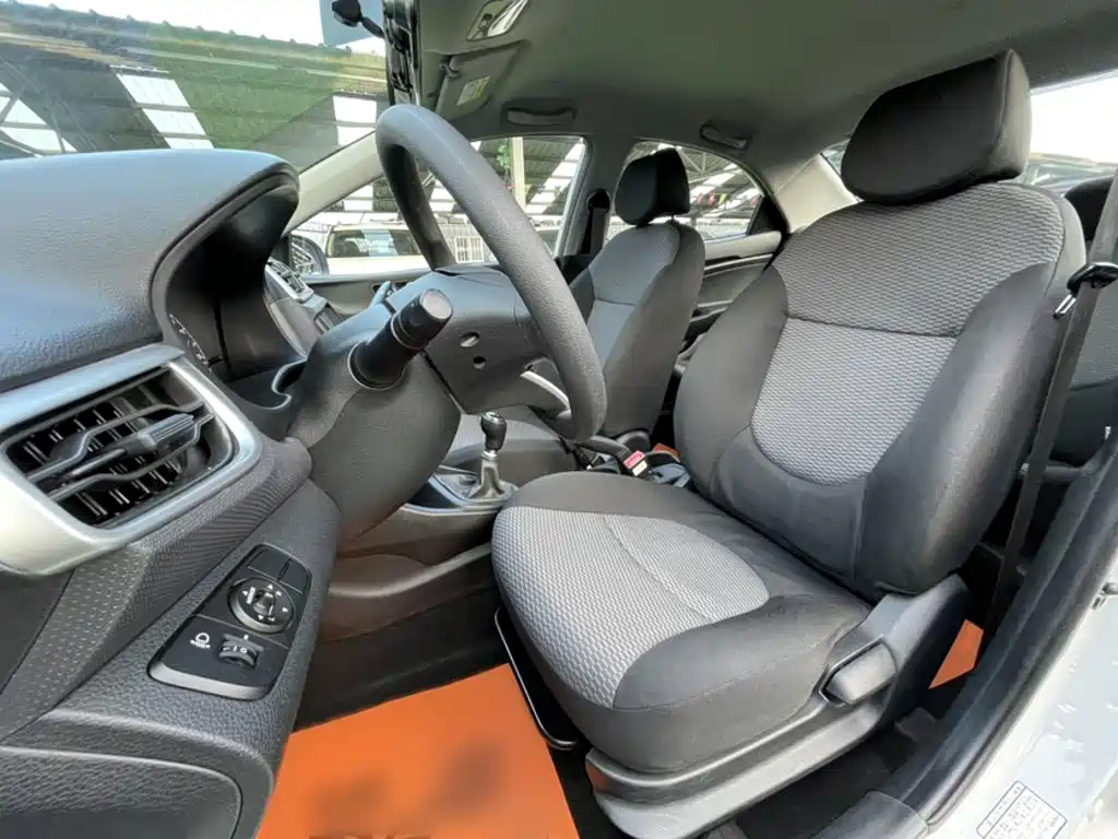 Hyundai Verna 2018 — фото 8