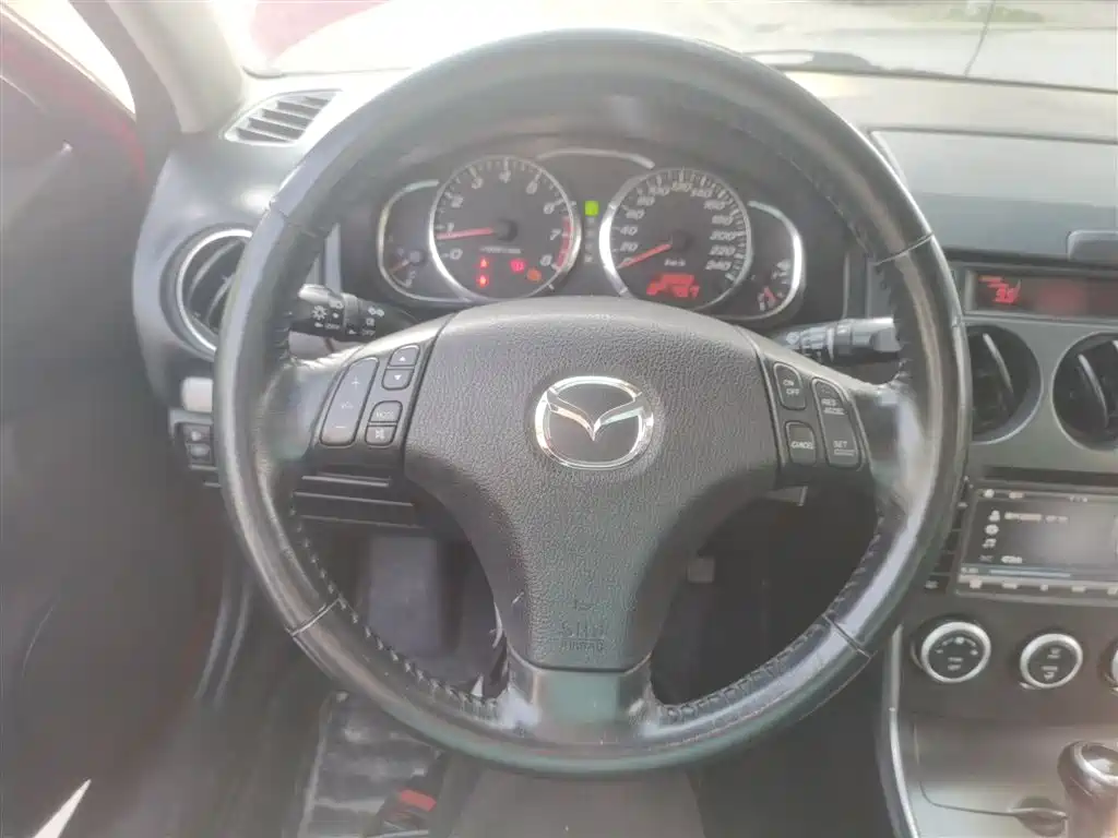 Mazda 6 2015 — фото 11