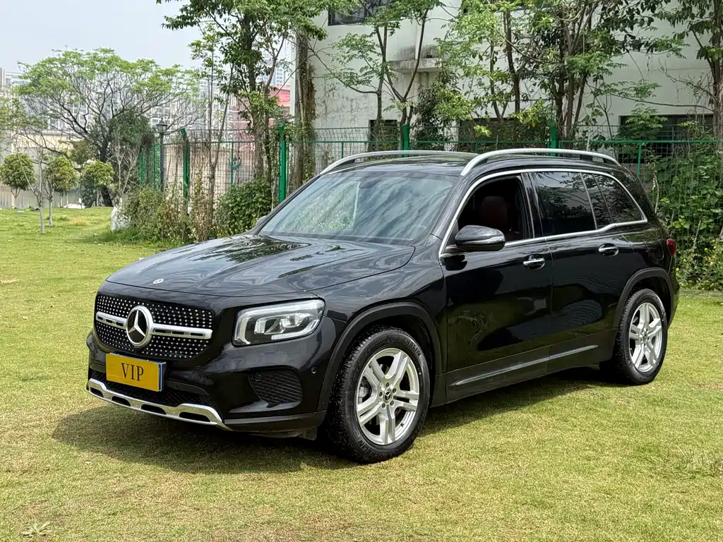 Mercedes-Benz GLB 2020 — фото 1