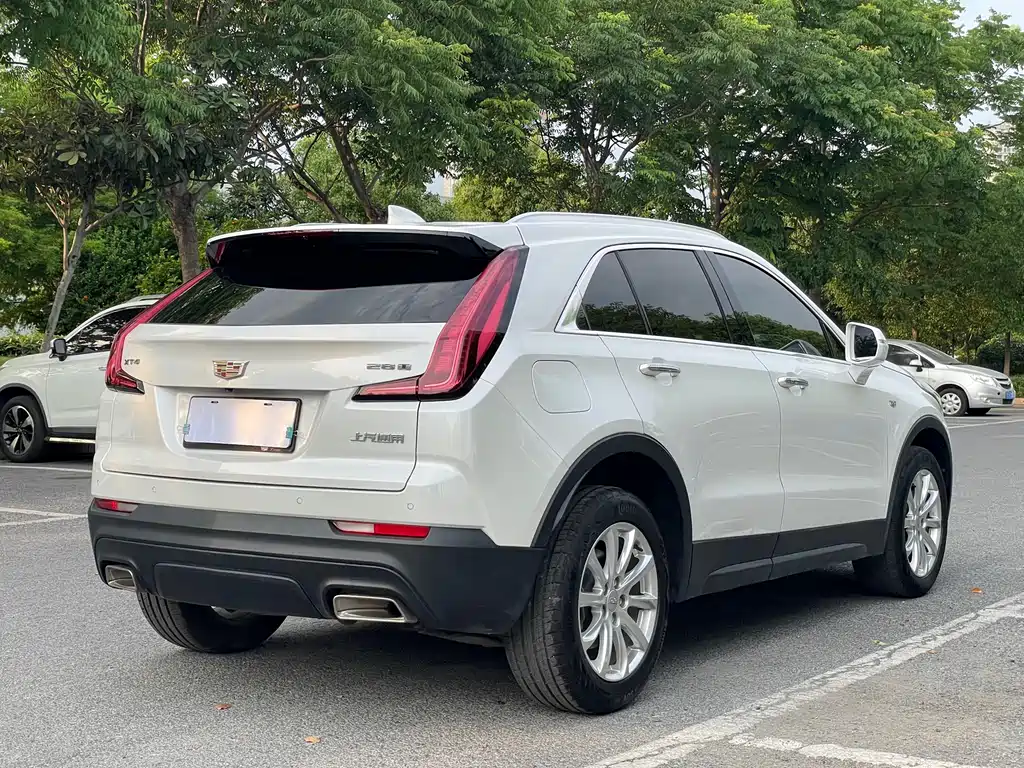 Cadillac XT4 2021 — фото 19