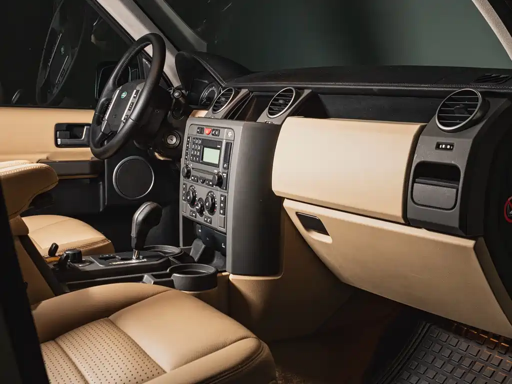 Land Rover Discovery 2006 — фото 12