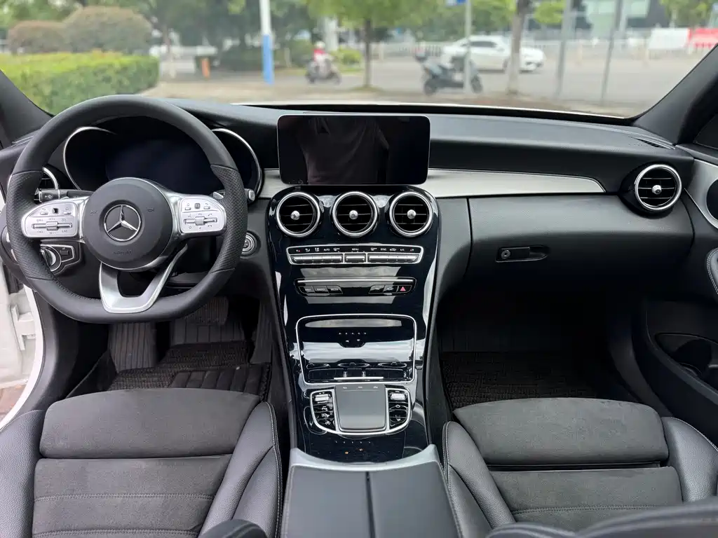 Mercedes-Benz C-Class 2020 — фото 9