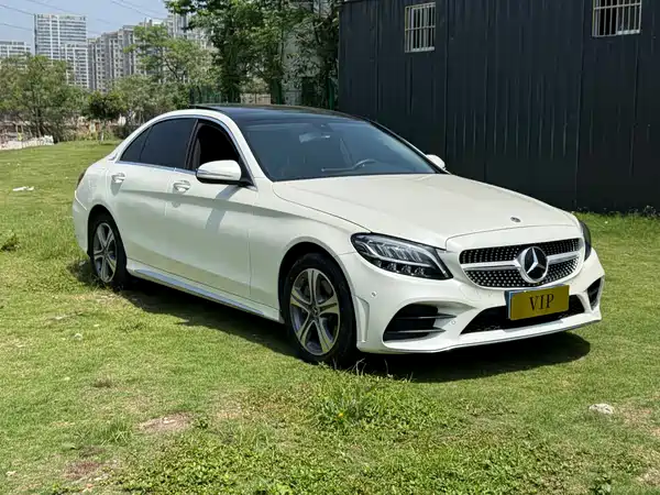 Mercedes-Benz C-Class 2020