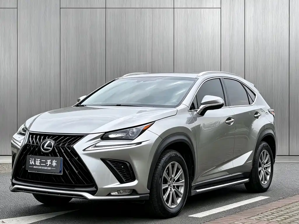Lexus NX 2015 — фото 1