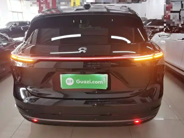 NIO ES6 2025