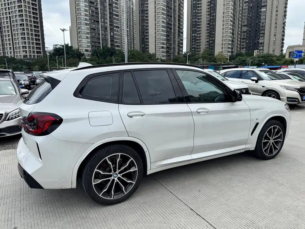 BMW X3 2022 — фото 2