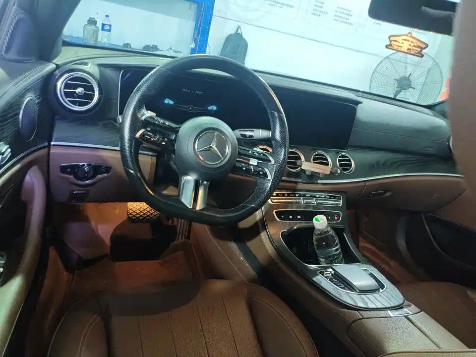Mercedes-Benz E-Class 2021