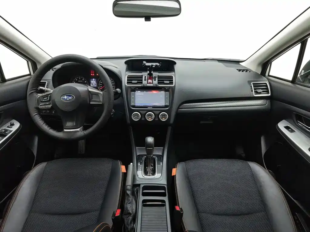 Subaru XV 2016