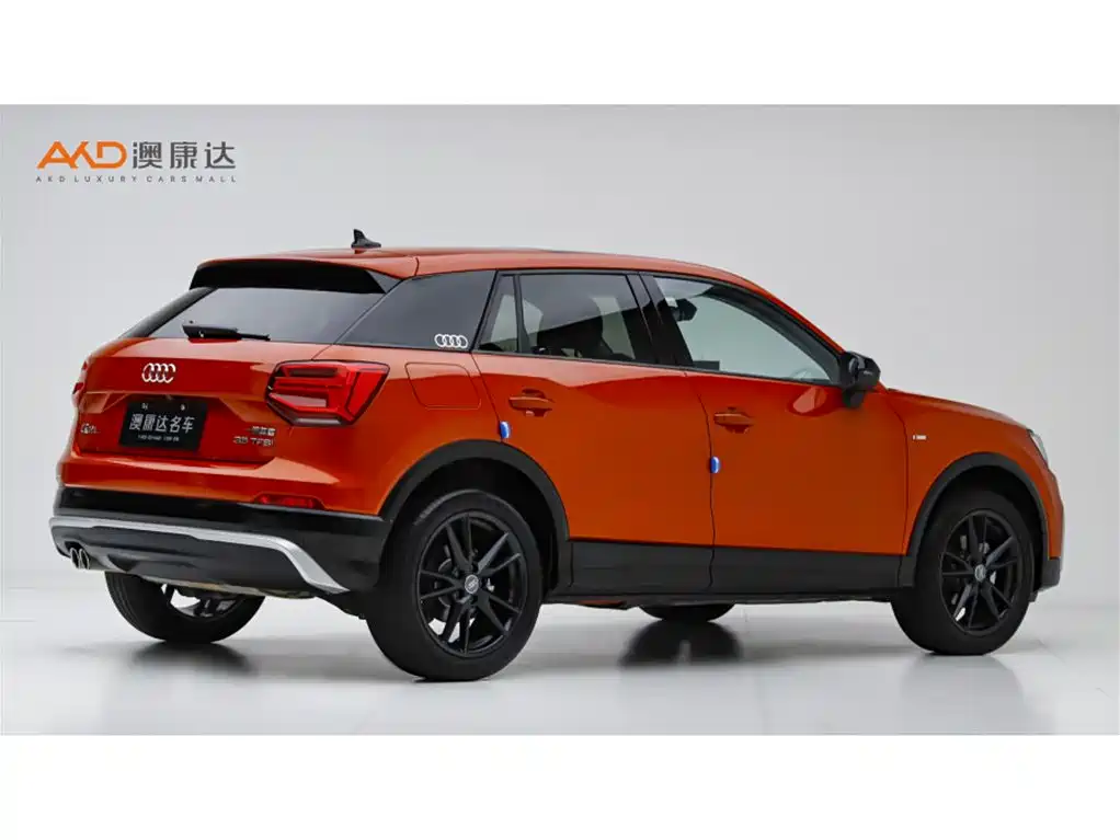 Audi Q2L 2019