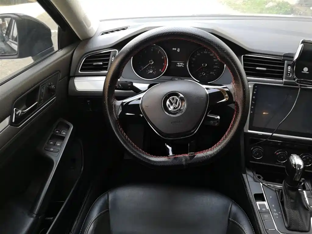 Volkswagen Lamando 2018 — фото 11