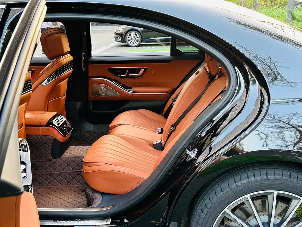 Mercedes-Benz S-Class 2022 — фото 12