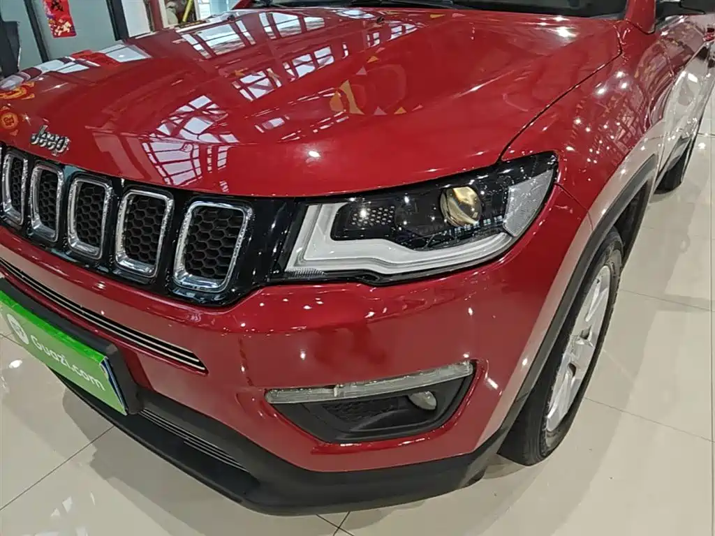 Jeep Compass 2020 — фото 24