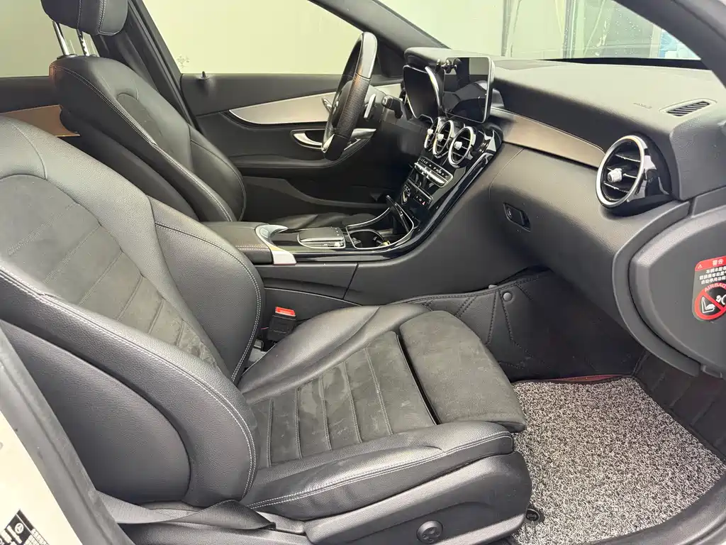 Mercedes-Benz C-Class 2020 — фото 14