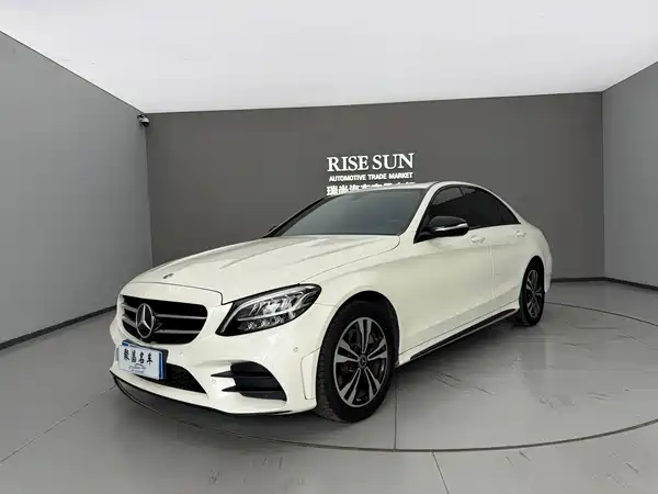 Mercedes-Benz C-Class 2020