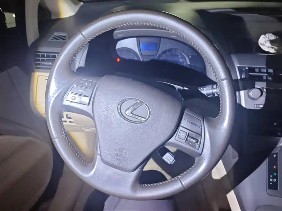 Lexus RX Classic 2012 — фото 15