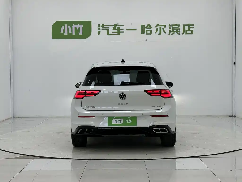 Volkswagen Golf 2023