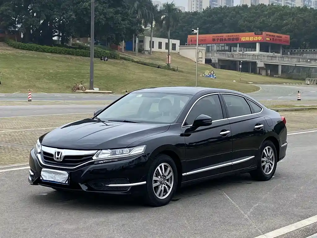Honda Spirior 2018 — фото 4