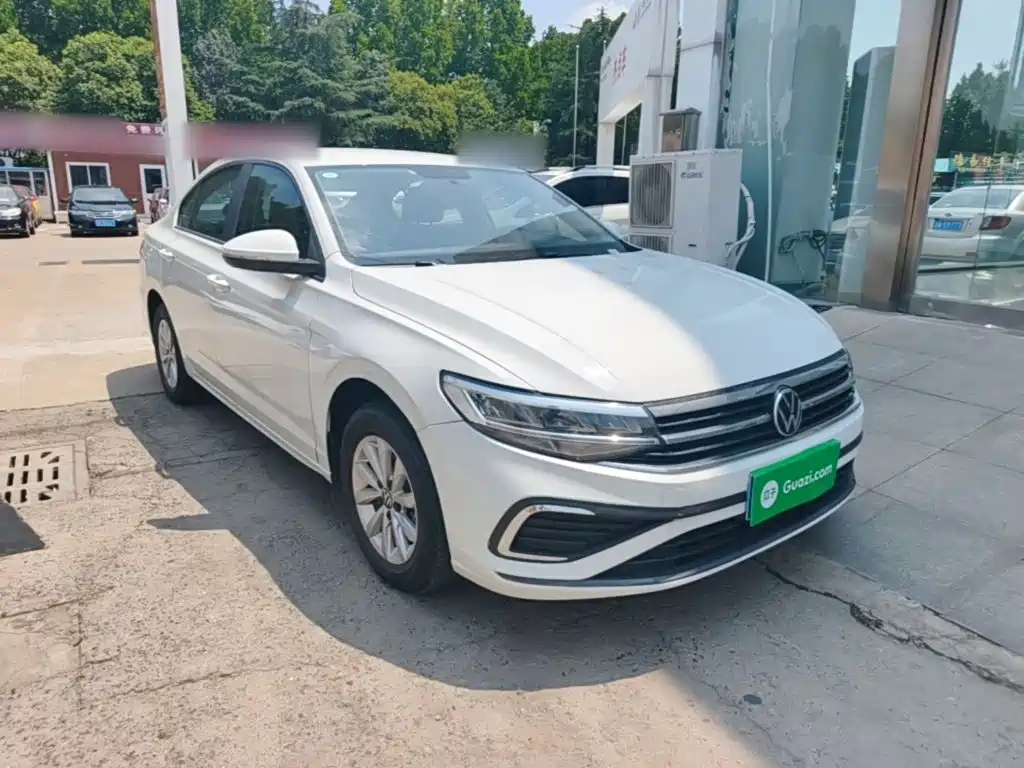 Volkswagen Bora 2024
