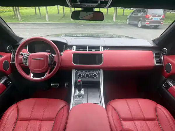 Land Rover Range Rover Sport 2015