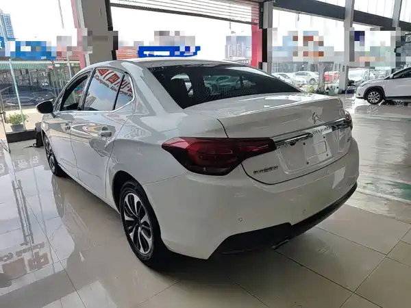 Citroën C4L 2017