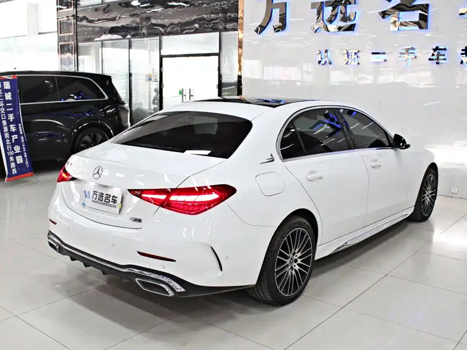 Mercedes-Benz C-Class 2024 — фото 14