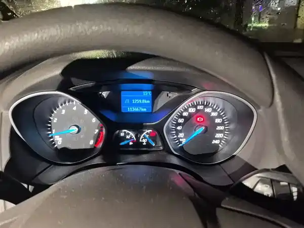 Ford Focus 2012