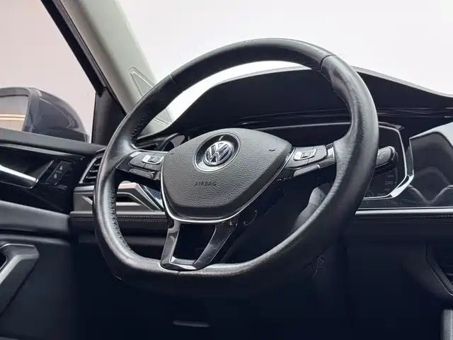 Volkswagen Sagitar 2020 — фото 15