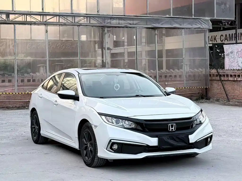 Honda Civic 2020 — фото 2
