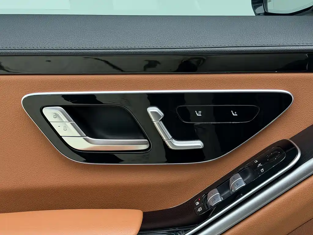 Mercedes-Benz S-Class 2023 — фото 17