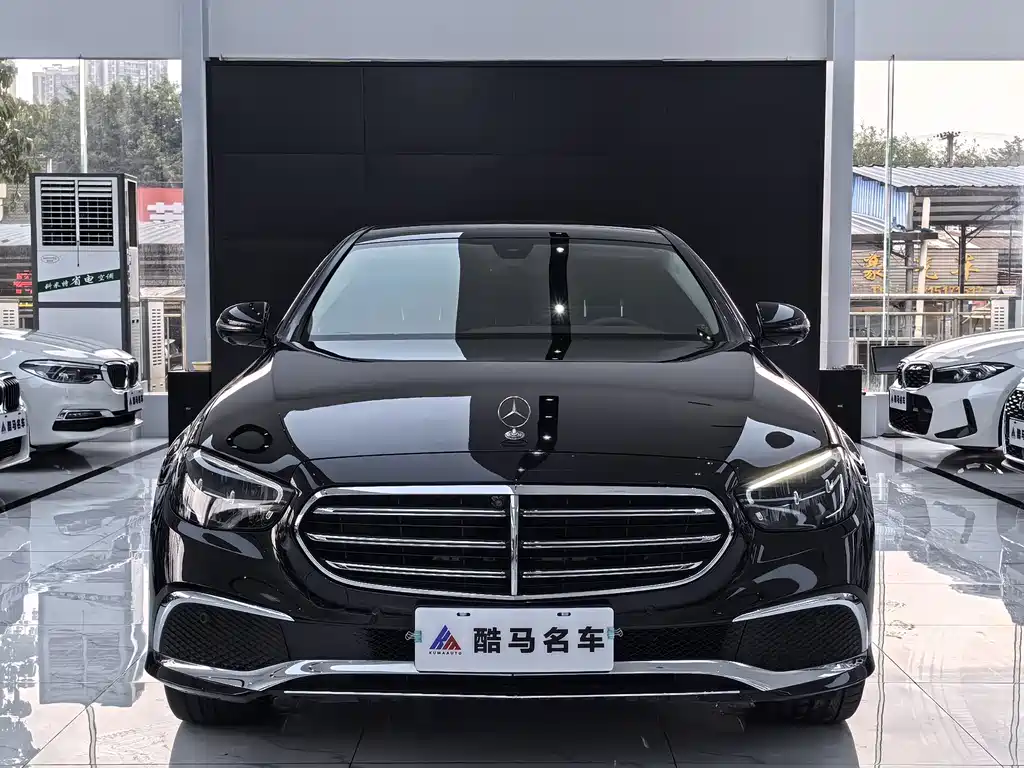 Mercedes-Benz E-Class 2022 — фото 2