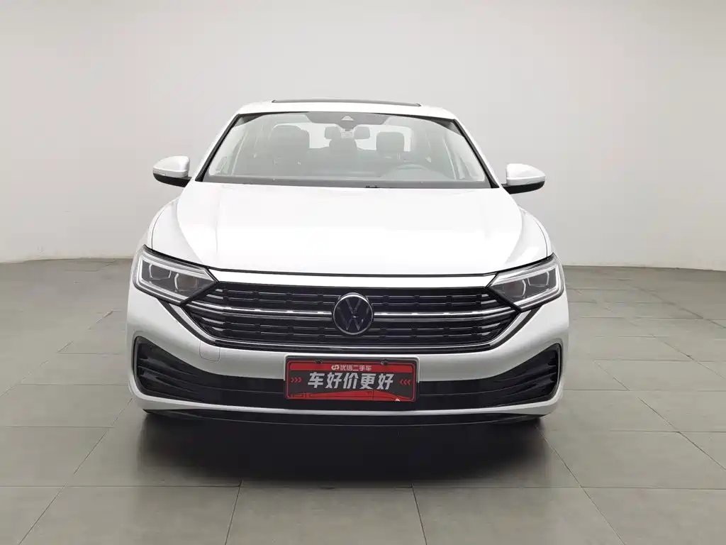 Volkswagen Sagitar 2025