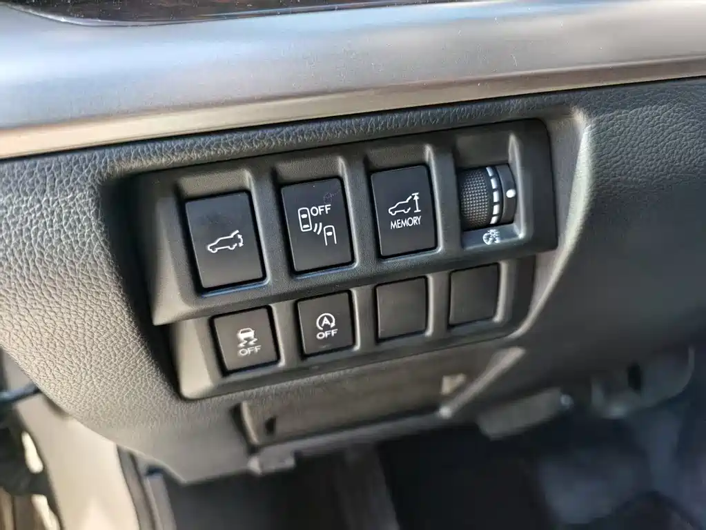Subaru Outback 2018 — фото 7