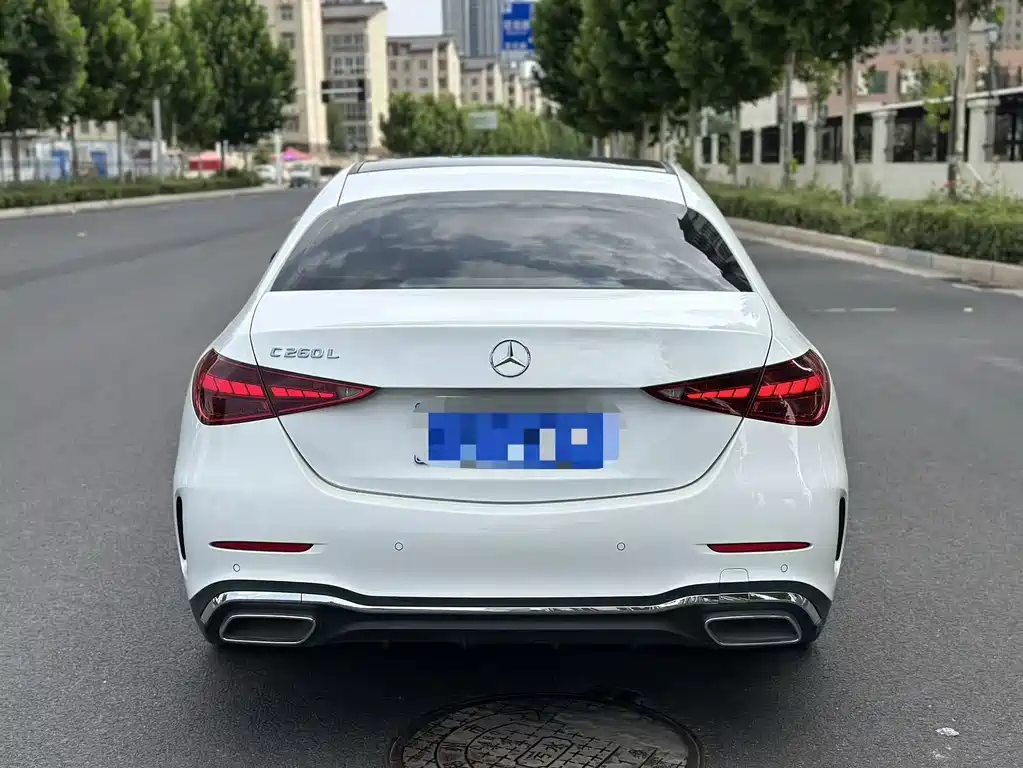 Mercedes-Benz C-Class 2023