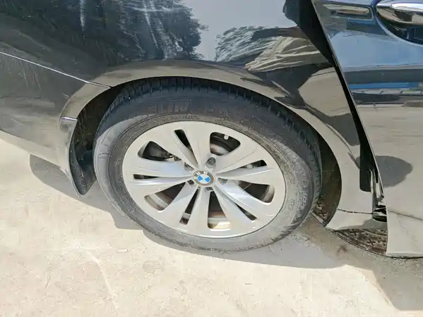 BMW 7 Series 2013