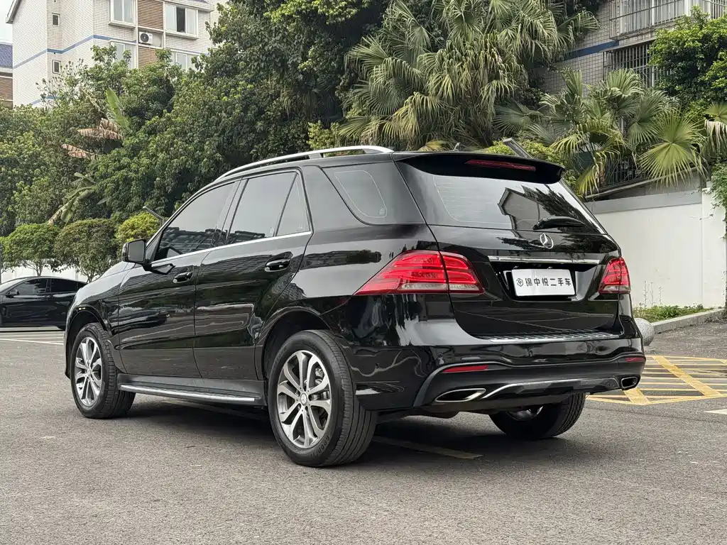 Mercedes-Benz GLE 2016 — фото 8