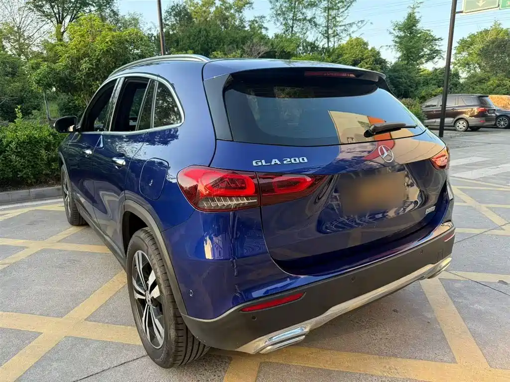 Mercedes-Benz GLA 2021 — фото 17